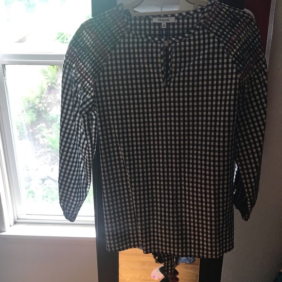 NWOT madewell smocked gingham blouse - Picture 5 of 8